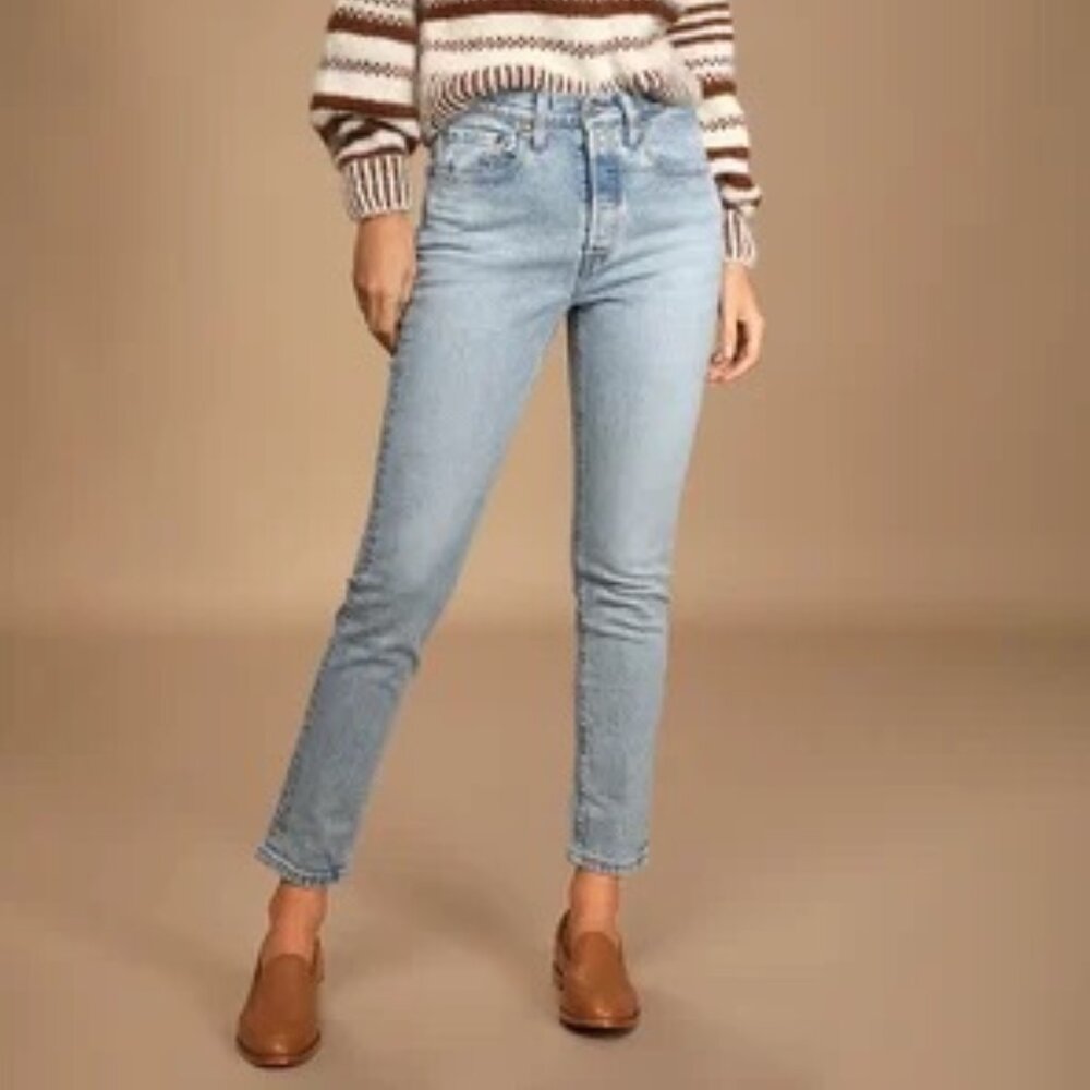 501 Skinny Light Wash Denim Jeans
